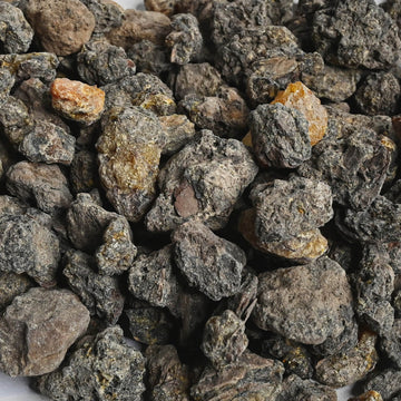 Black Copal Intenso (Protium Grandifolium) Ceremonial Incense Resin Guide