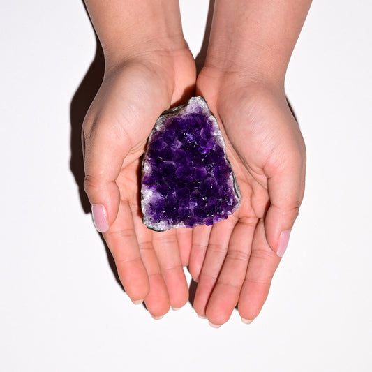 Amethyst Mini Geode – Grade AA – No. 3