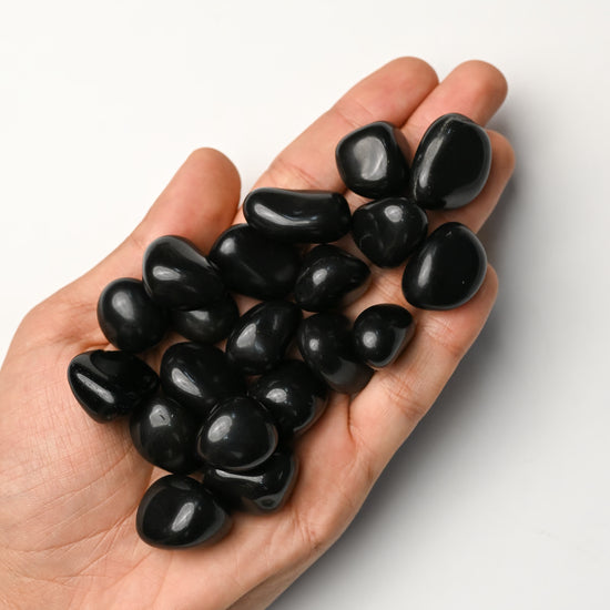 Black Obsidian Tumbled Stone 1
