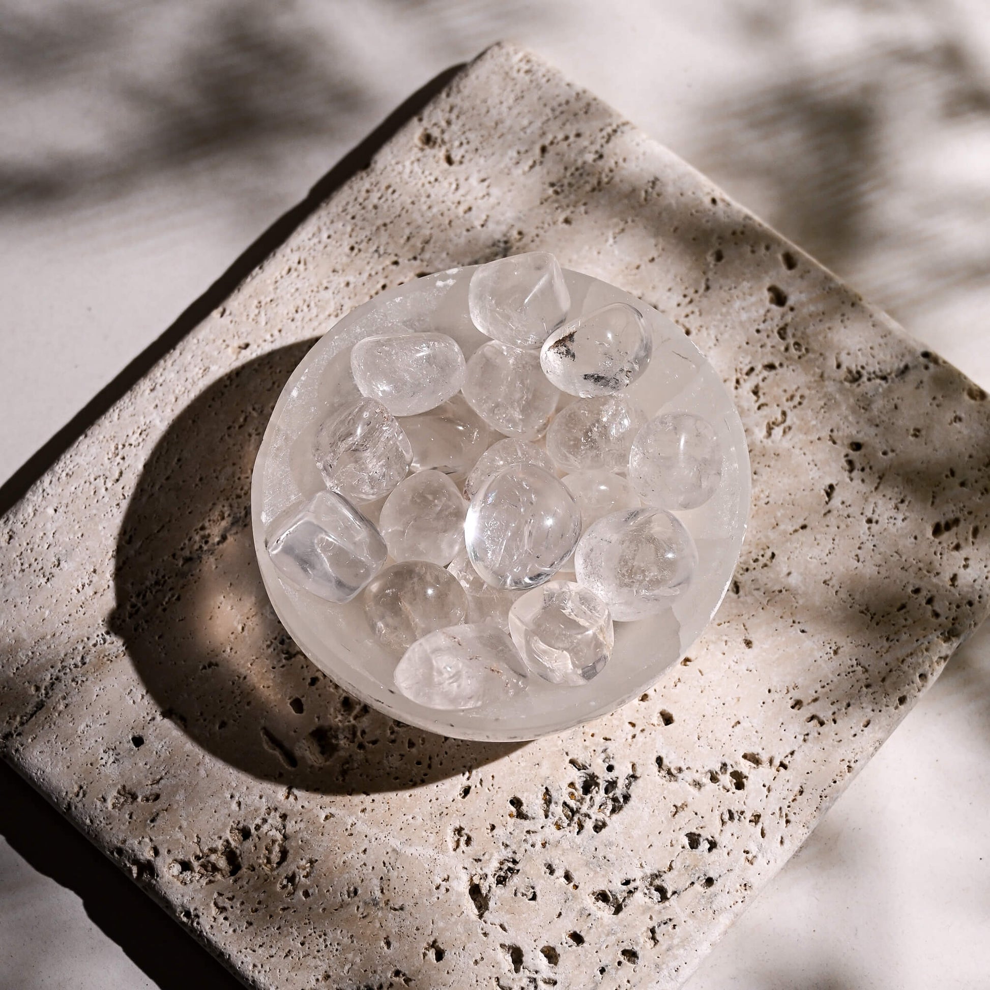 Clear-Quartz-Tumbled-Stone-Maison-Etherique-3 - Maison Éthérique