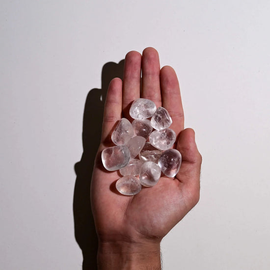Clear-Quartz-Tumbled-Stone-Maison-Etherique-Dubai-1 - Maison Éthérique