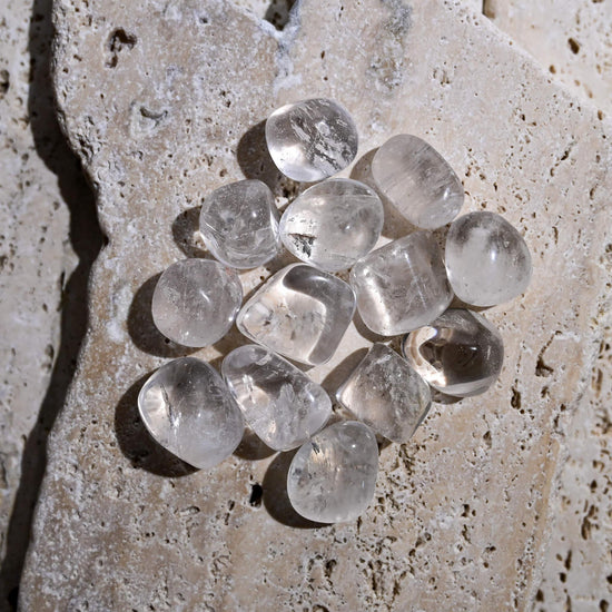 Clear-Quartz-Tumbled-Stone-Maison-Etherique-Dubai-4 - Maison Éthérique