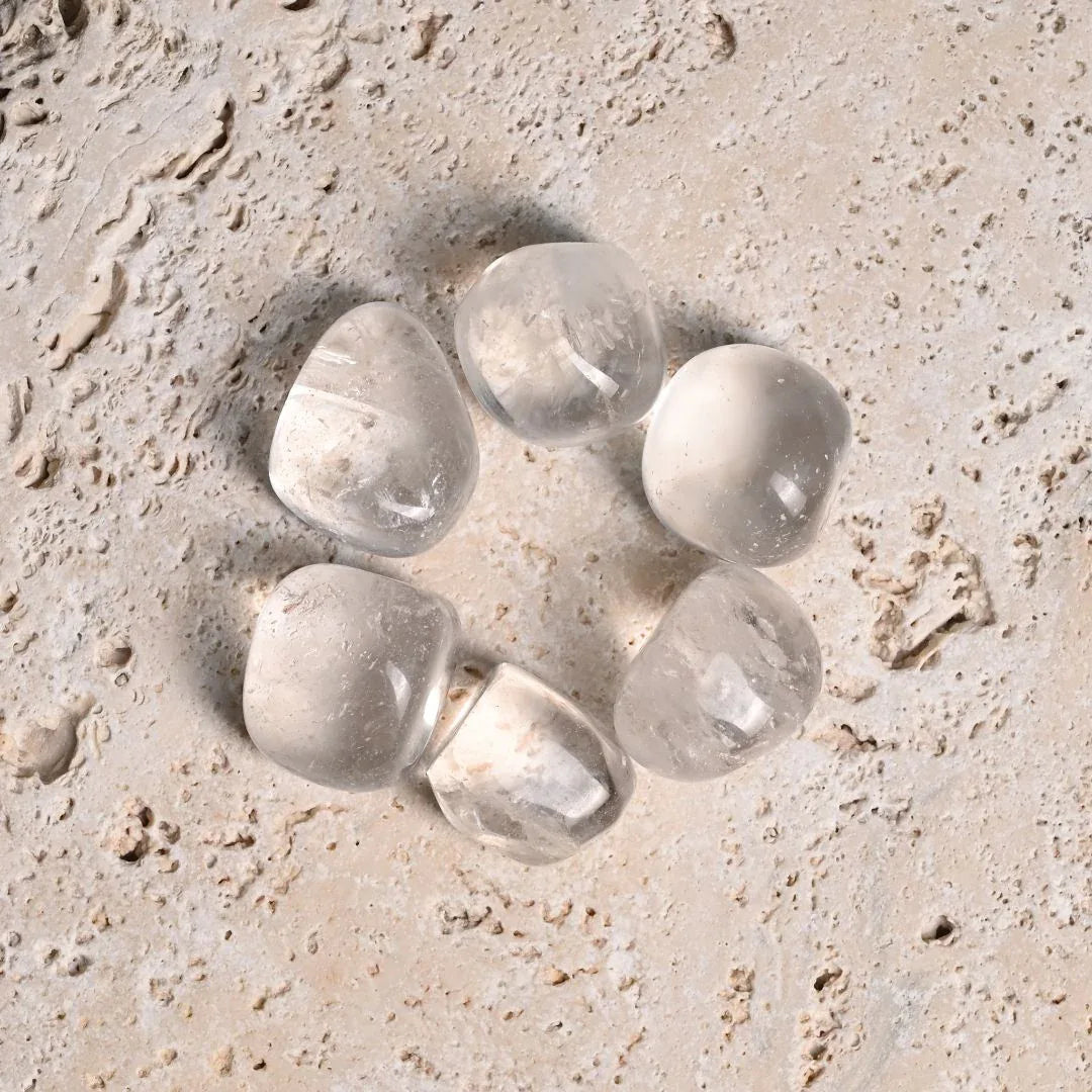 Clear-Quartz-Tumbled-Stone-Maison-Etherique-Dubai-6 - Maison Éthérique
