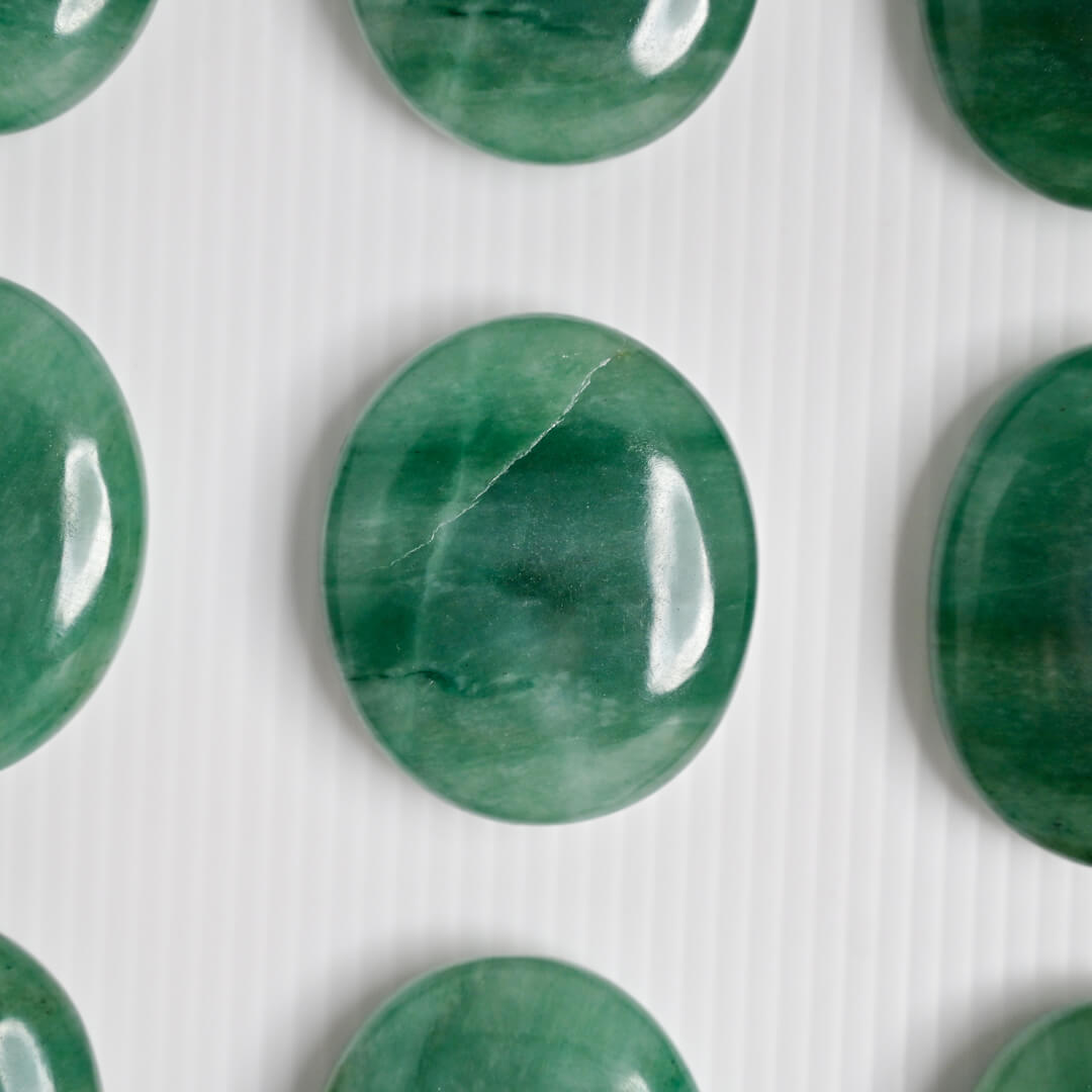 Green jade palm stone by Maison Etherique