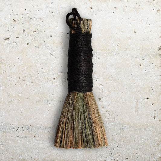 Kucho Incense Broom