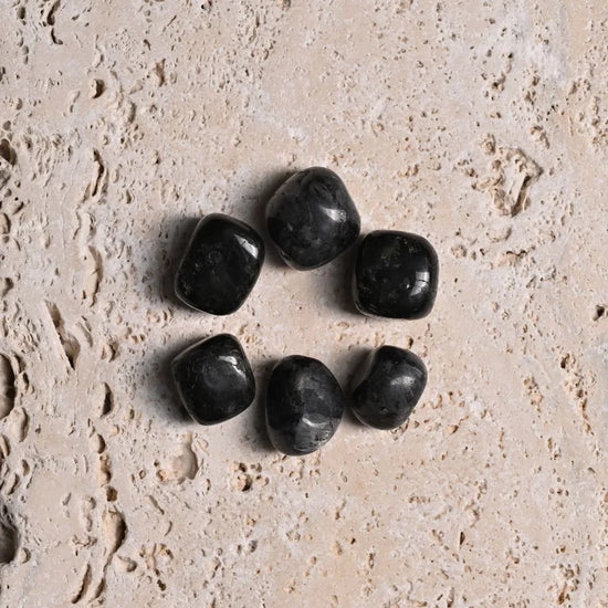 Larvikite-Tumbled-Stones-Maison-Etherique-Dubai-6 - Maison Éthérique