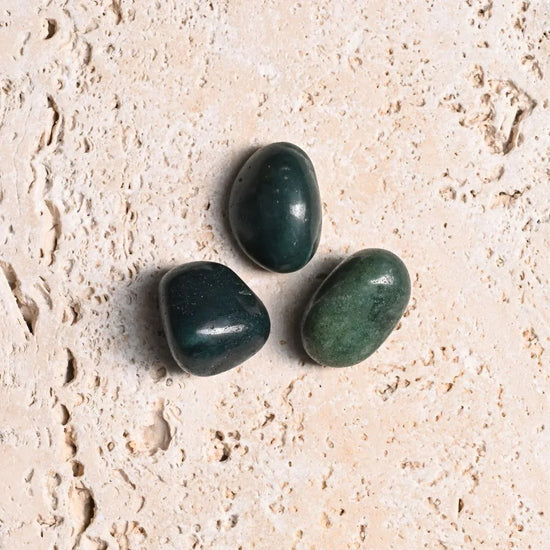 Moss-Agate-Tumbled-Stones-Maison-Etherique-Dubai-3 - Maison Éthérique