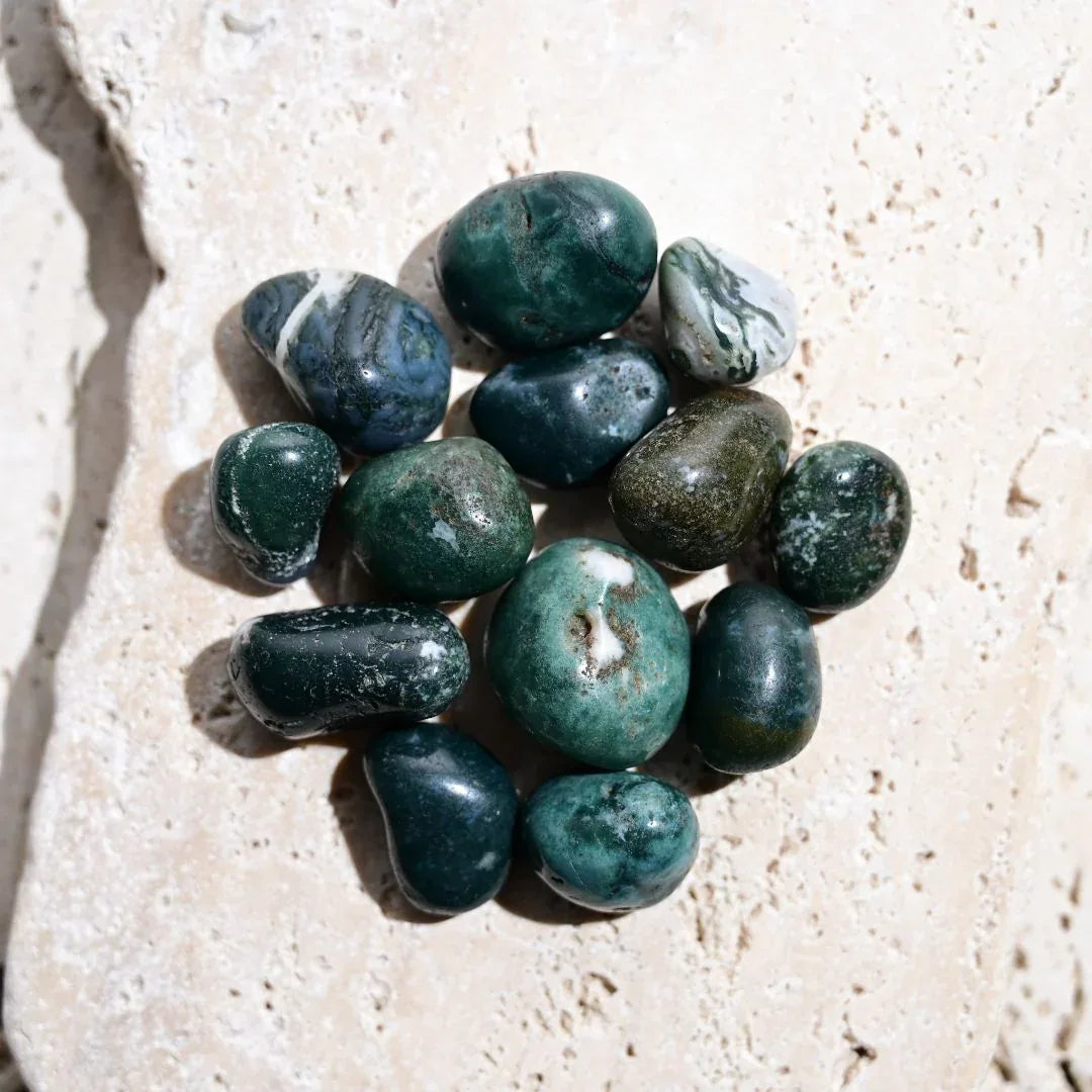 Moss-Agate-Tumbled-Stones-Maison-Etherique-Dubai-7 - Maison Éthérique