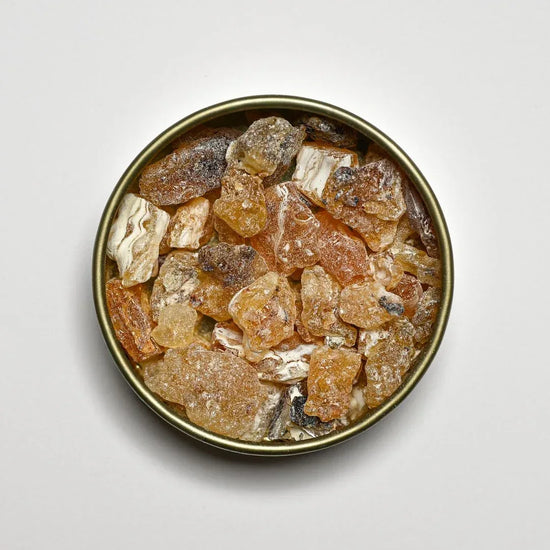 Opened_jar_of_Maydi_Mushaad - Maison Éthérique