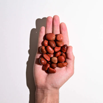 Red-Jasper-Tumbled-Stone-Maison-Etherique-Dubai-1 - Maison Éthérique