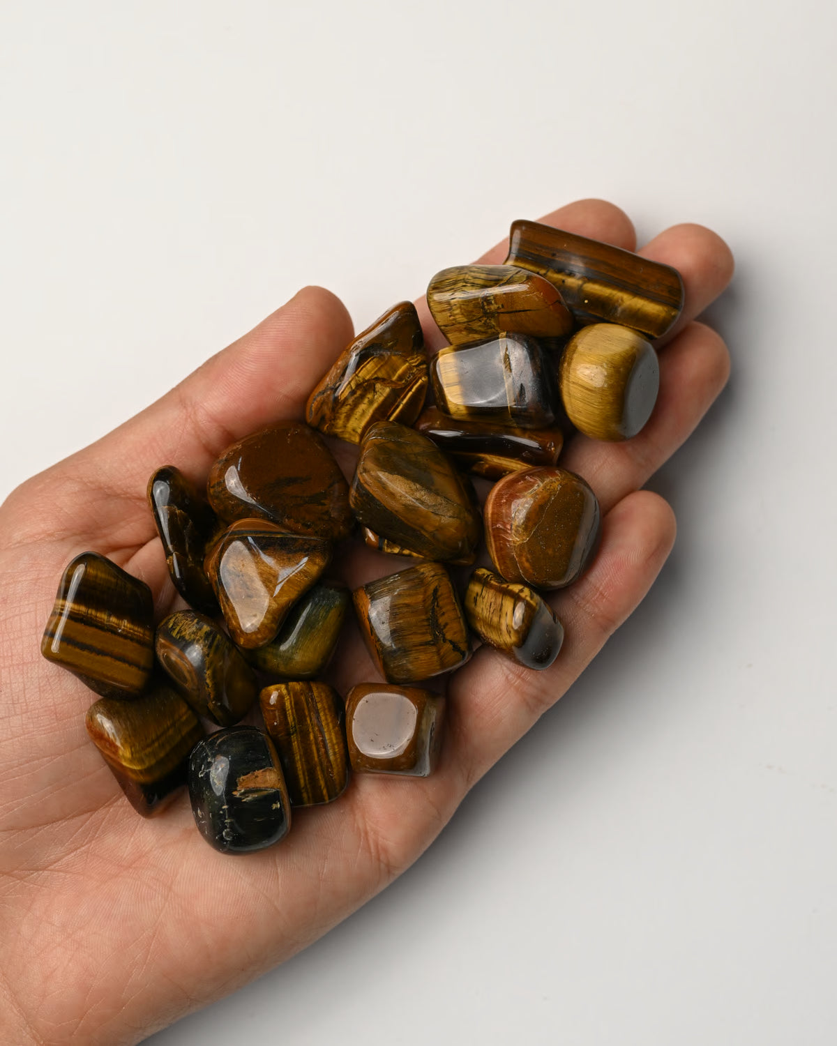 Tiger's Eye Tumbled Stone 1