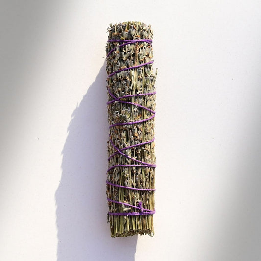 Lavender Smudge Stick (Lavandula Angustifolia)