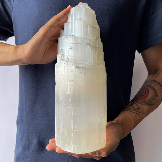 Selenite-Crystal-Tower-30cm-Maison-Etherique-Dubai-2 - Maison Éthérique